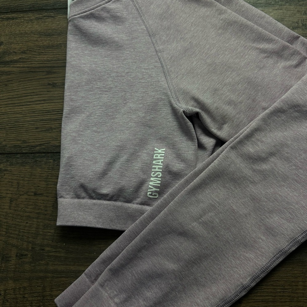 Gymshark Women's Lavender Long Sleeve Crop Top - Picture 4 of 7
